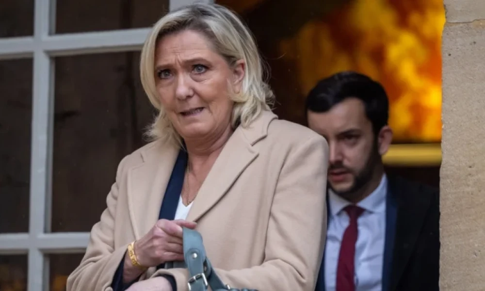 Έφεση θα ασκήσει η Λεπέν κατά της εις βάρος της καταδικαστικής απόφασης